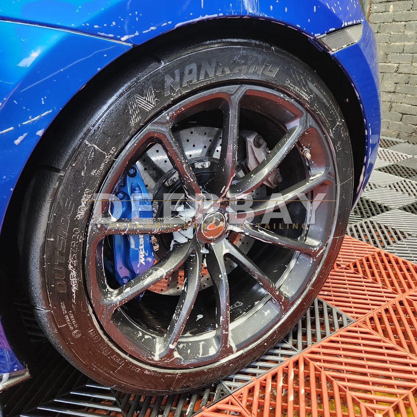 Wheel Cleaner + Wheel Mitt